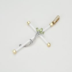 Fehér kereszt arany medál